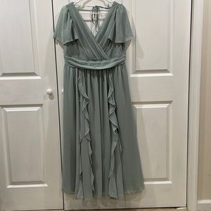 David’s Bridal Sage Green Bridesmaid Dress Maternity